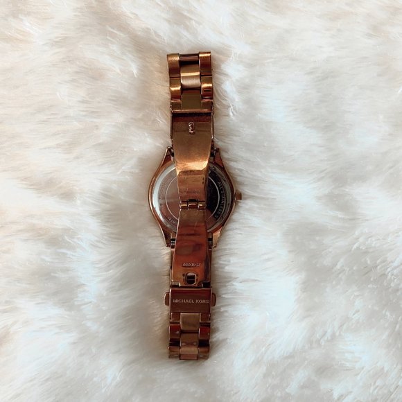 MICHAEL KORS Runway Dial Rose Gold Watch